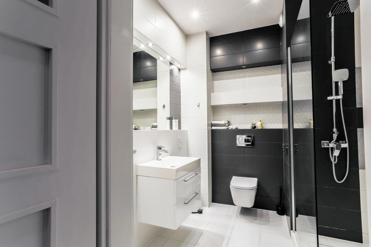 Coin Apartamenty วรอตซวาฟ ภายนอก รูปภาพ